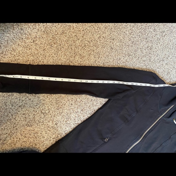 Vintage Lululemon Jacket - Picture 7 of 7